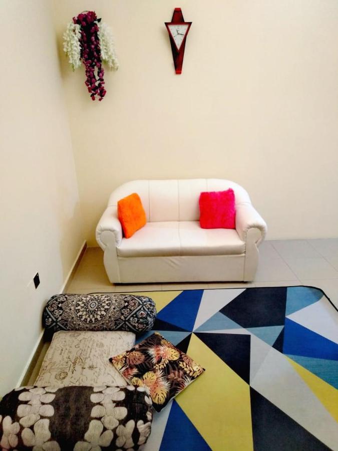 Good Luck Homes Shared Apartments 迪拜 外观 照片
